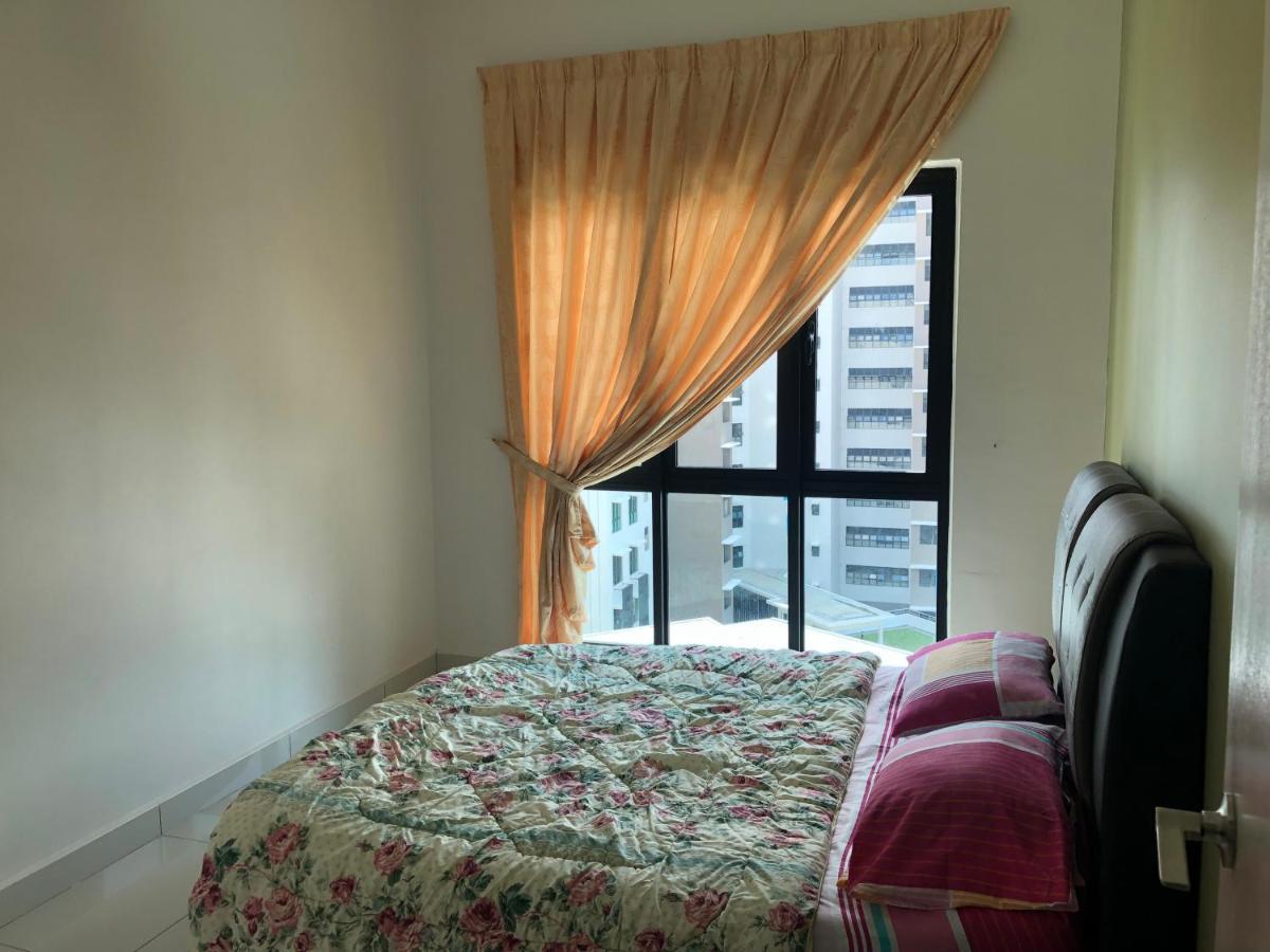 Vistamuslim Homestay Cheras Zewnętrze zdjęcie