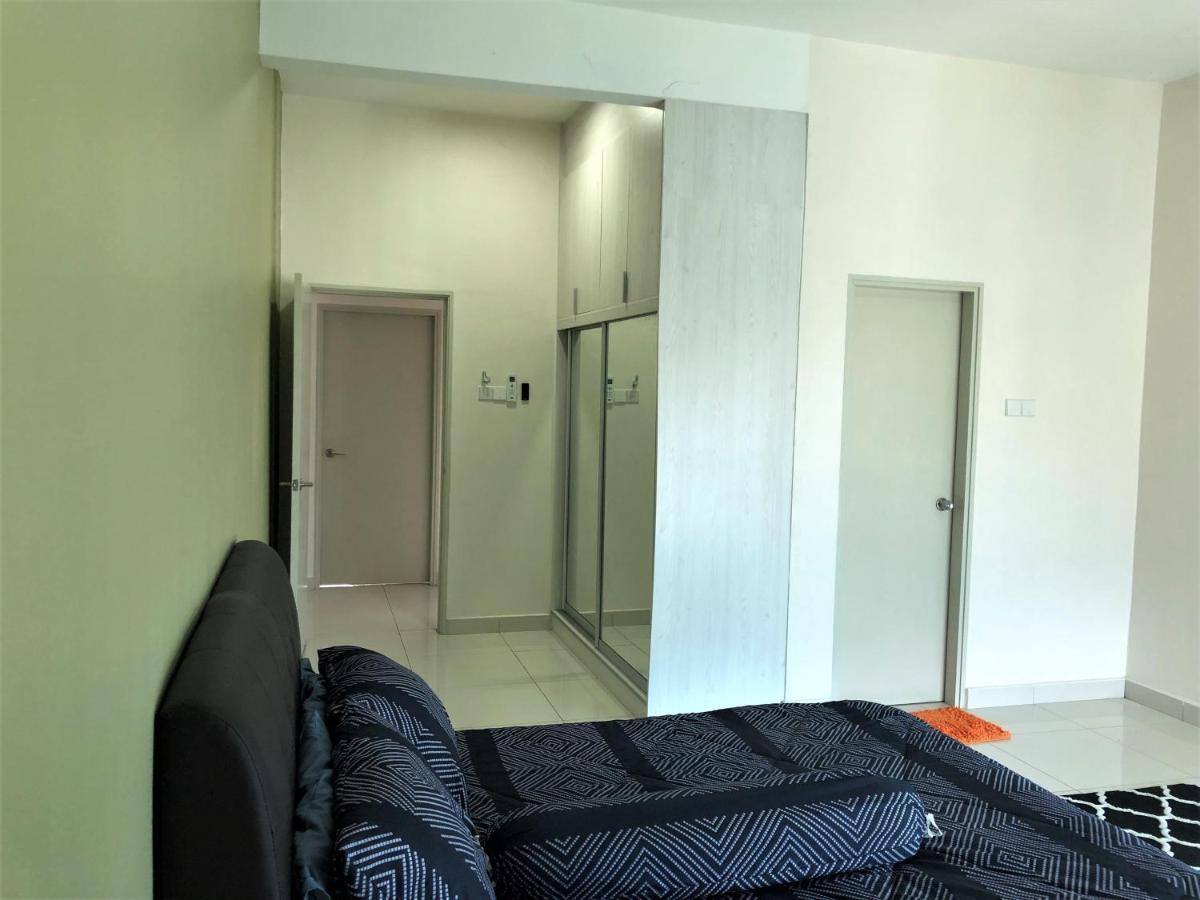 Vistamuslim Homestay Cheras Zewnętrze zdjęcie